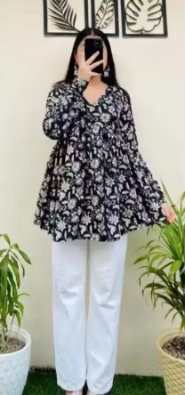 Womens Black Floral Printed Flared Rayon Top